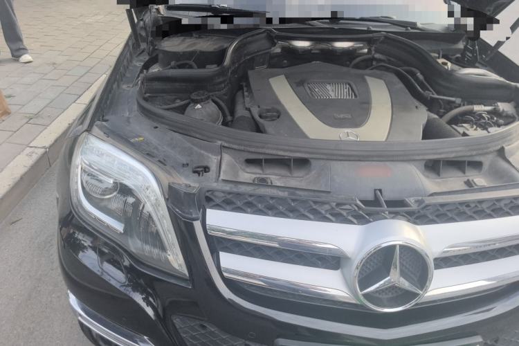 Used Mercedes-Benz GLK-Class 2013 GLK 300 4MATIC Luxury Model Engine Bay Right