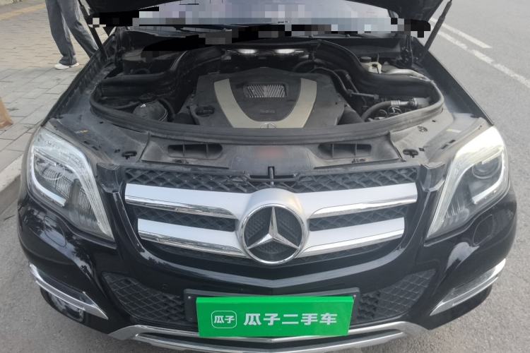 Used Mercedes-Benz GLK-Class 2013 GLK 300 4MATIC Luxury Model Engine Bay