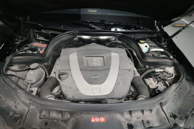 Used Mercedes-Benz GLK-Class 2013 GLK 300 4MATIC Dynamic Edition Engine Bay
