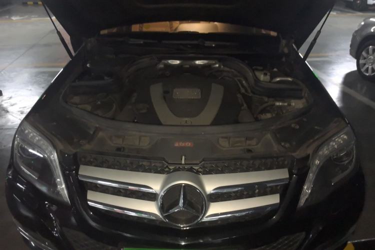 Used Mercedes-Benz GLK-Class 2013 GLK 300 4MATIC Fashion Model Engine Bay