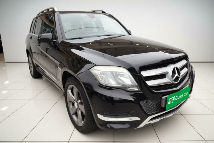 Used Mercedes-Benz GLK-Class 2013 GLK 300 4MATIC Dynamic Sunroof Model Exterior 2