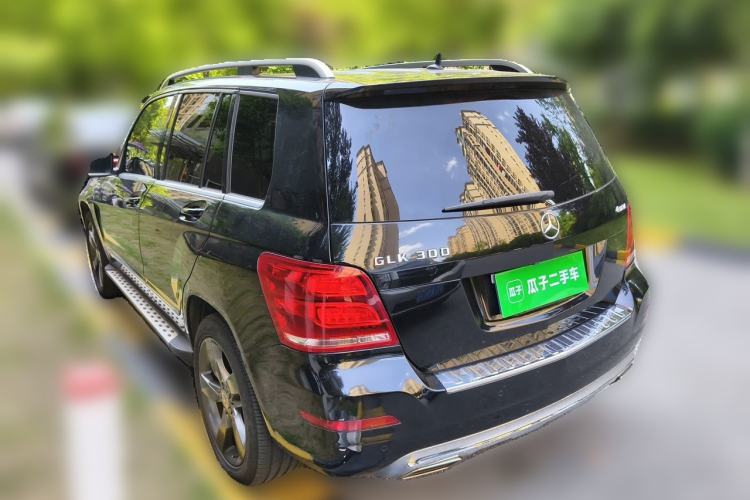 Used Mercedes-Benz GLK-Class 2013 GLK 300 4MATIC Dynamic Sunroof Model Exterior 3