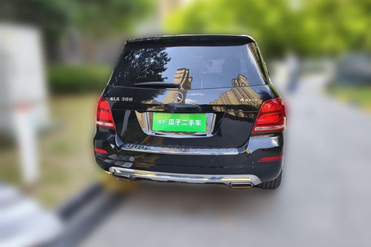 Used Mercedes-Benz GLK-Class 2013 GLK 300 4MATIC Dynamic Sunroof Model Exterior 4