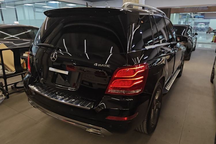 Used Mercedes-Benz GLK-Class 2013 GLK 300 4MATIC Dynamic Sunroof Model Exterior 5