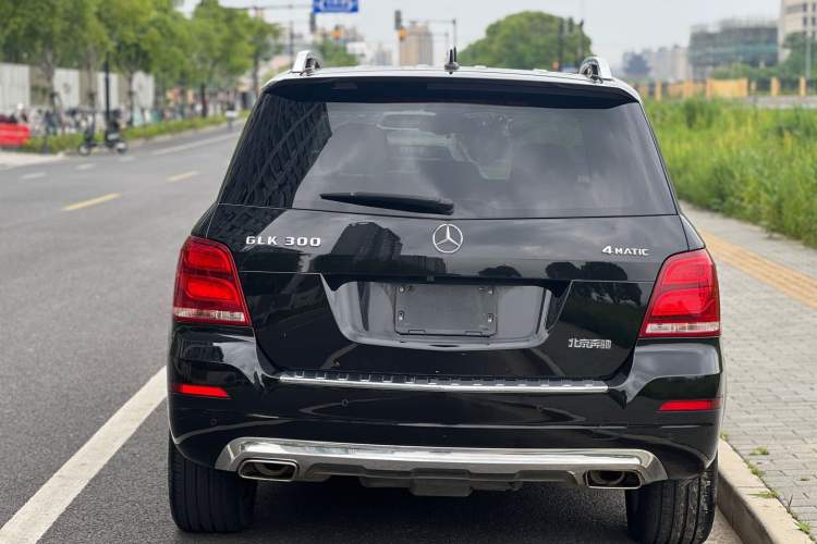 Used Mercedes-Benz GLK-Class 2013 GLK 300 4MATIC Dynamic Sunroof Model Exterior 6