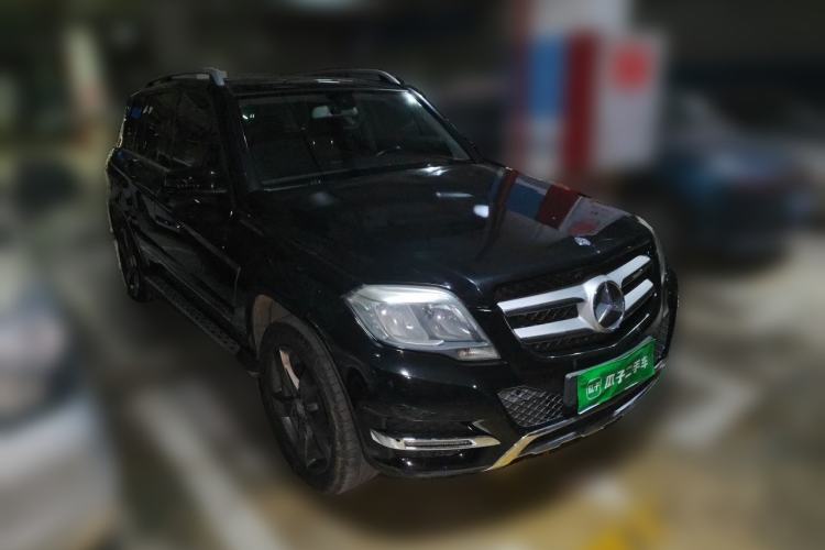 Used Mercedes-Benz GLK-Class 2013 GLK 300 4MATIC Dynamic Sunroof Model Front Right 45 Deg