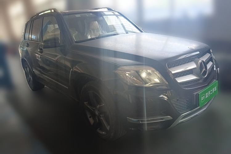 Used Mercedes-Benz GLK-Class 2013 GLK 300 4MATIC Dynamic Sunroof Model Front Right 45 Deg