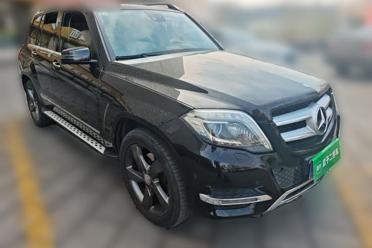 Used Mercedes-Benz GLK-Class 2013 Facelift GLK 300 4MATIC Fashion Edition Front Right 45 Deg