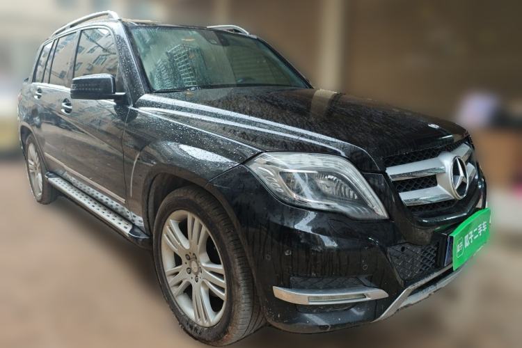 Used Mercedes-Benz GLK-Class 2013 GLK 300 4MATIC Fashion Model Front Right 45 Deg