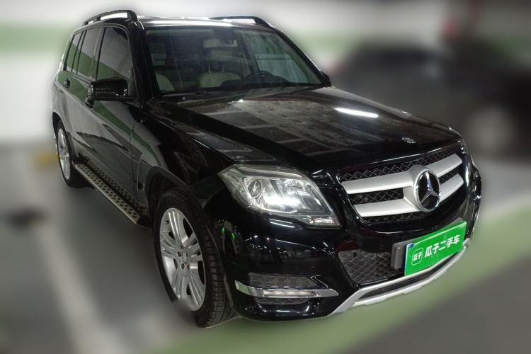 Used Mercedes-Benz GLK-Class 2013 GLK 300 4MATIC Dynamic Edition Front Right 45 Deg