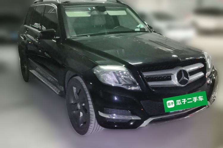 Used Mercedes-Benz GLK-Class 2013 GLK 300 4MATIC Dynamic Sunroof Model Front Right 45 Deg