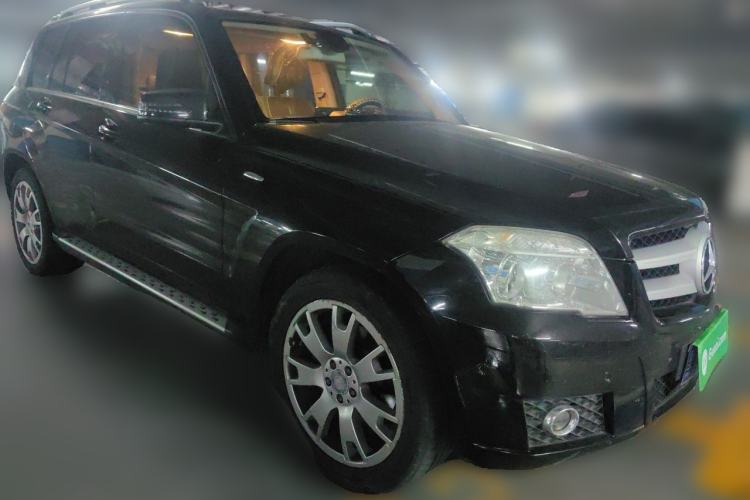 Used Mercedes-Benz GLK-Class 2013 GLK 300 4MATIC Fashion Model Front Right 45 Deg