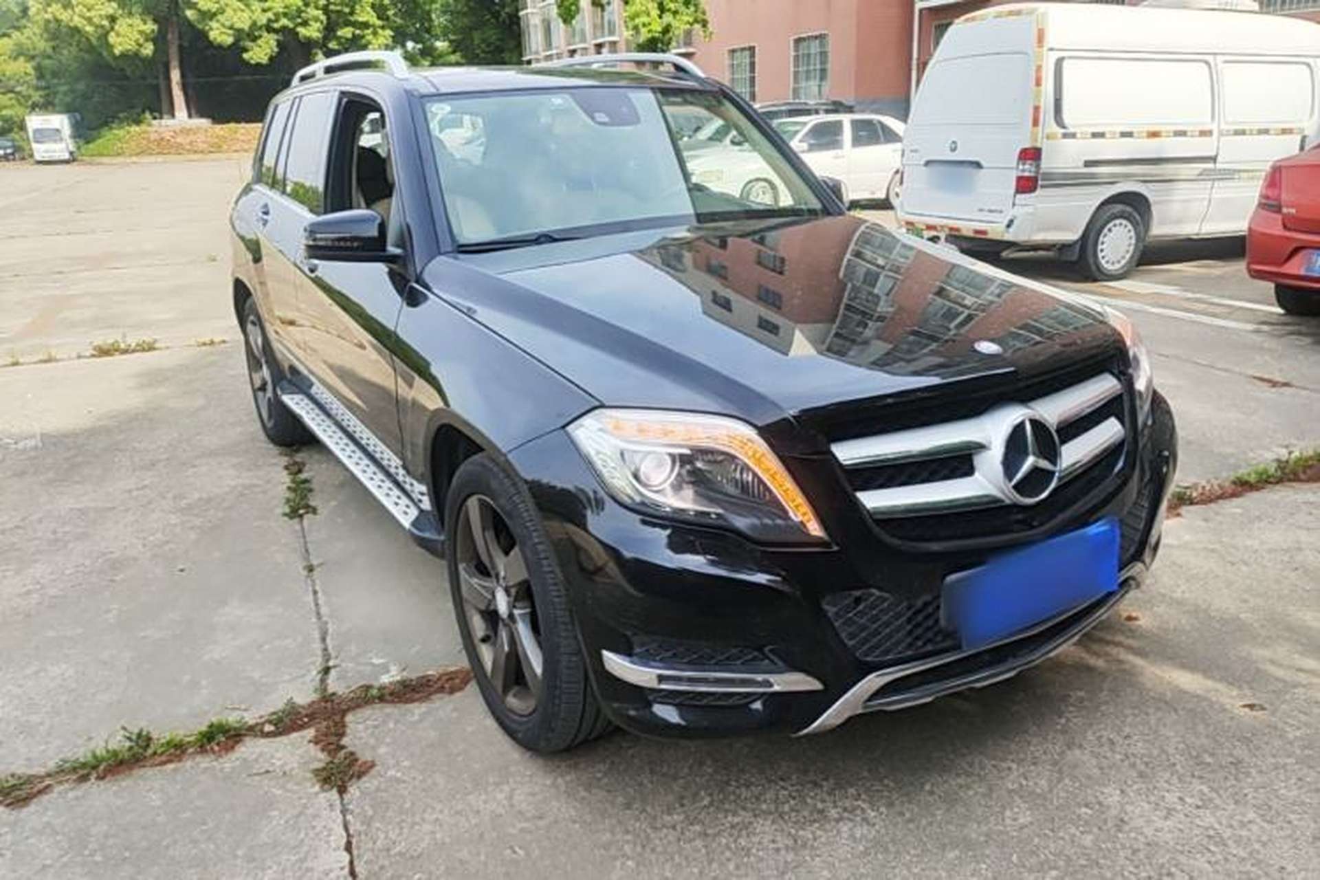 Used Mercedes-Benz GLK-Class 2013 Facelift GLK 300 4MATIC Fashion Edition Front Right 45 Deg