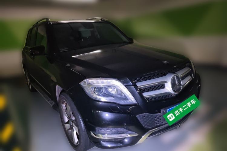 Used Mercedes-Benz GLK-Class 2013 GLK 300 4MATIC Dynamic Sunroof Model Front Right 45 Deg