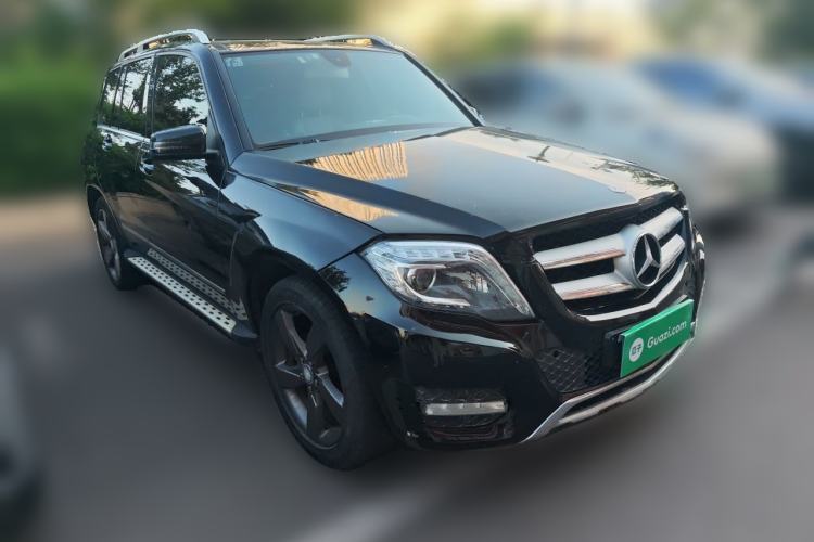 Used Mercedes-Benz GLK-Class 2013 GLK 300 4MATIC Dynamic Sunroof Model Front Right 45 Deg