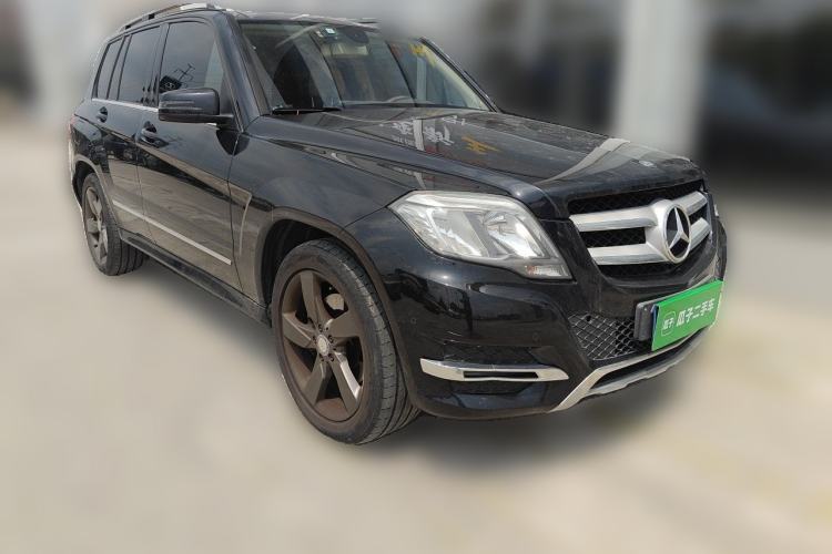 Used Mercedes-Benz GLK-Class 2013 GLK 300 4MATIC Dynamic Sunroof Model Front Right 45 Deg