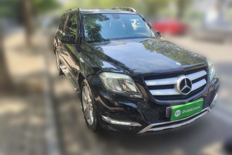 Used Mercedes-Benz GLK-Class 2013 GLK 300 4MATIC Dynamic Edition Front Right 45 Deg