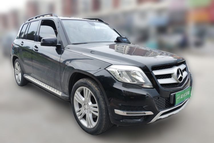 Used Mercedes-Benz GLK-Class 2013 GLK 300 4MATIC Dynamic Edition Front Right 45 Deg