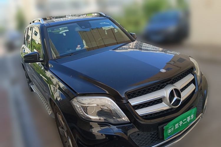 Used Mercedes-Benz GLK-Class 2013 Facelift GLK 300 4MATIC Fashion Edition Front Right 45 Deg