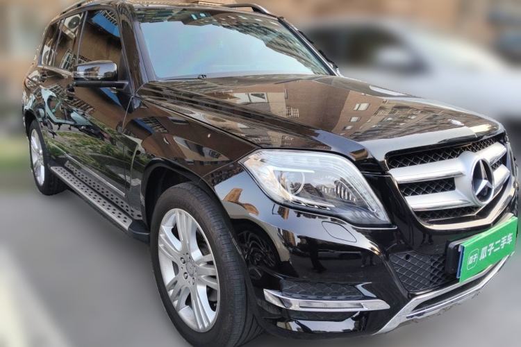 Used Mercedes-Benz GLK-Class 2013 GLK 300 4MATIC Fashion Model Front Right 45 Deg