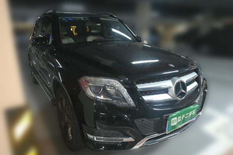 Used Mercedes-Benz GLK-Class 2013 Facelift GLK 300 4MATIC Fashion Edition Front Right 45 Deg