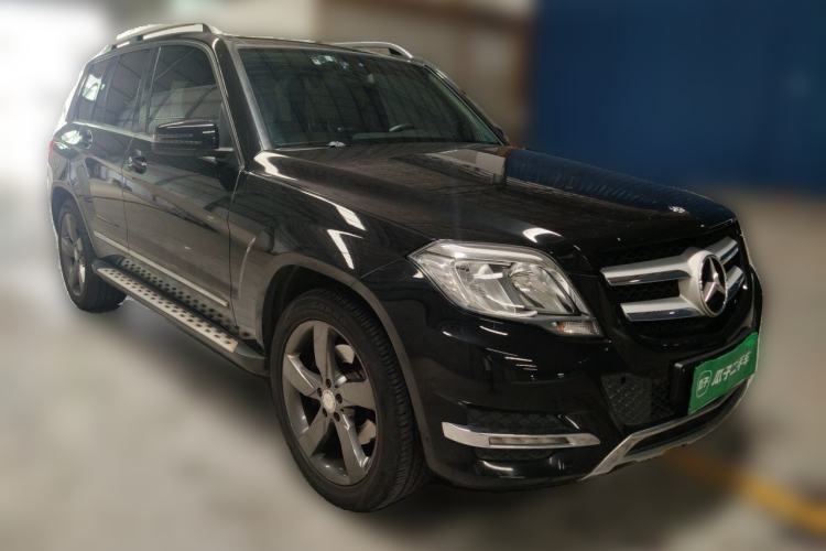 Used Mercedes-Benz GLK-Class 2013 GLK 300 4MATIC Dynamic Sunroof Model Front Right 45 Deg