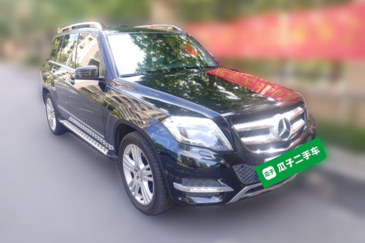 Used Mercedes-Benz GLK-Class 2013 GLK 300 4MATIC Dynamic Sunroof Model Front Right 45 Deg