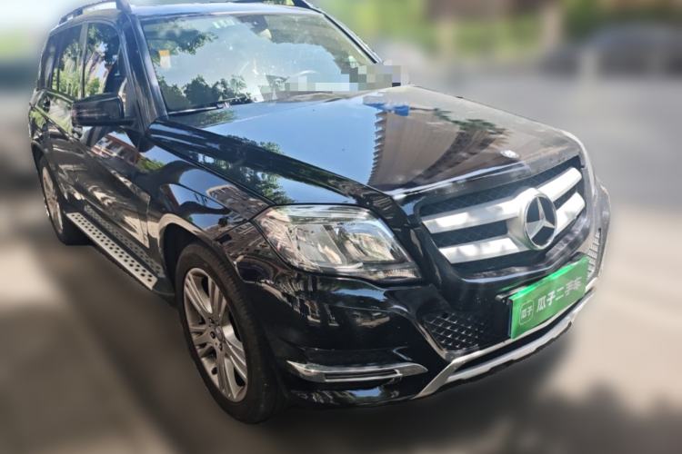 Used Mercedes-Benz GLK-Class 2013 GLK 300 4MATIC Dynamic Edition Front Right 45 Deg