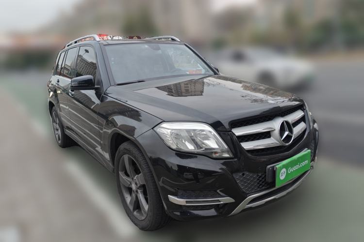 Used Mercedes-Benz GLK-Class 2013 GLK 300 4MATIC Dynamic Sunroof Model Front Right 45 Deg