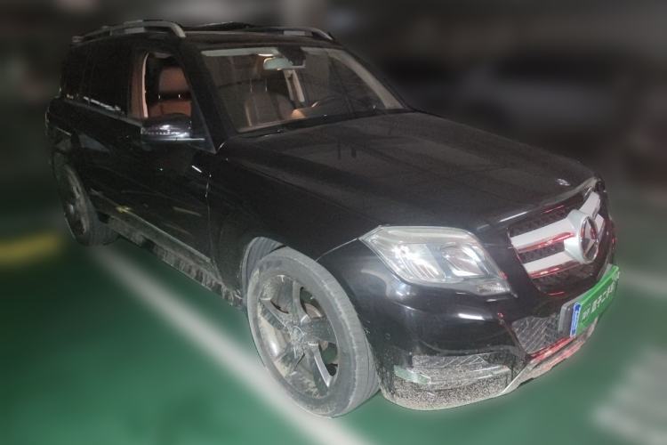 Used Mercedes-Benz GLK-Class 2013 GLK 300 4MATIC Dynamic Sunroof Model Front Right 45 Deg