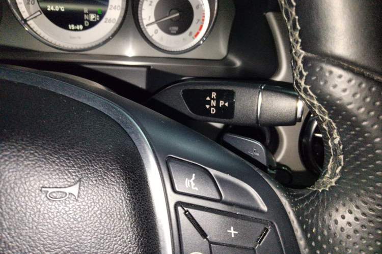 Used Mercedes-Benz GLK-Class 2013 GLK 300 4MATIC Fashion Model Gear Lever