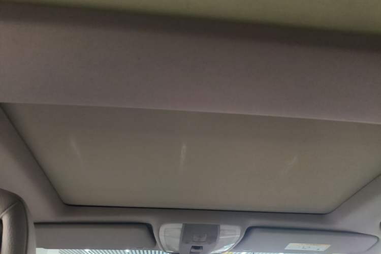 Used Mercedes-Benz GLK-Class 2013 GLK 300 4MATIC Dynamic Edition Headliner