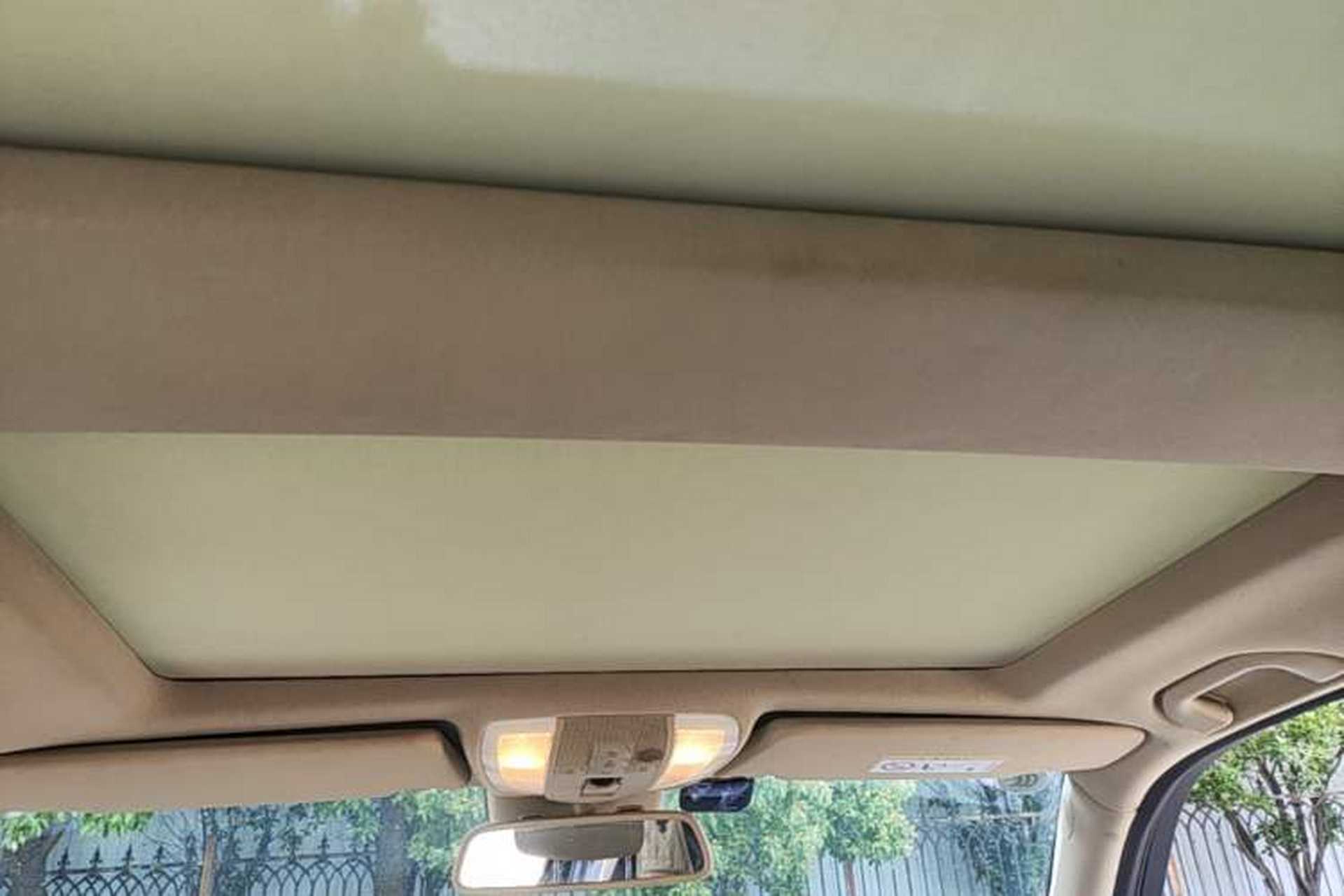 Used Mercedes-Benz GLK-Class 2013 Facelift GLK 300 4MATIC Fashion Edition Headliner