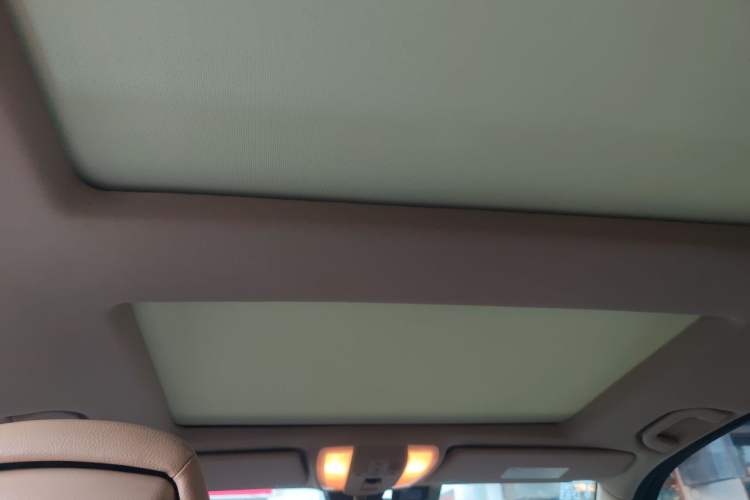 Used Mercedes-Benz GLK-Class 2013 GLK 300 4MATIC Dynamic Sunroof Model Headliner