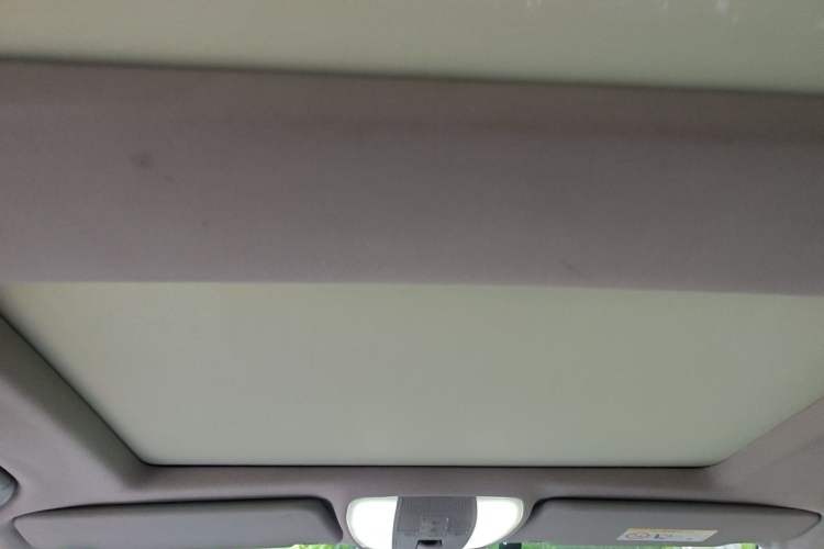 Used Mercedes-Benz GLK-Class 2013 Facelift GLK 300 4MATIC Fashion Edition Headliner