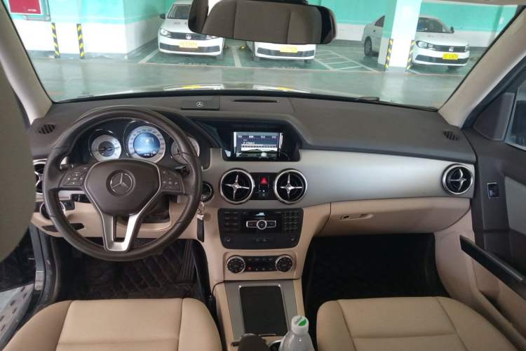 Used Mercedes-Benz GLK-Class 2013 GLK 300 4MATIC Dynamic Sunroof Model Headliner