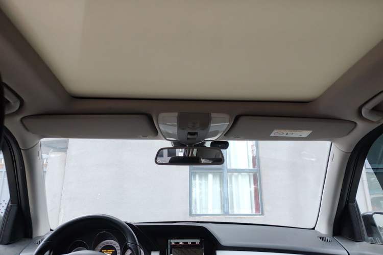 Used Mercedes-Benz GLK-Class 2013 GLK 300 4MATIC Dynamic Sunroof Model Headliner