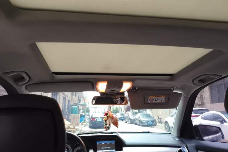 Used Mercedes-Benz GLK-Class 2013 GLK 300 4MATIC Dynamic Sunroof Model Headliner