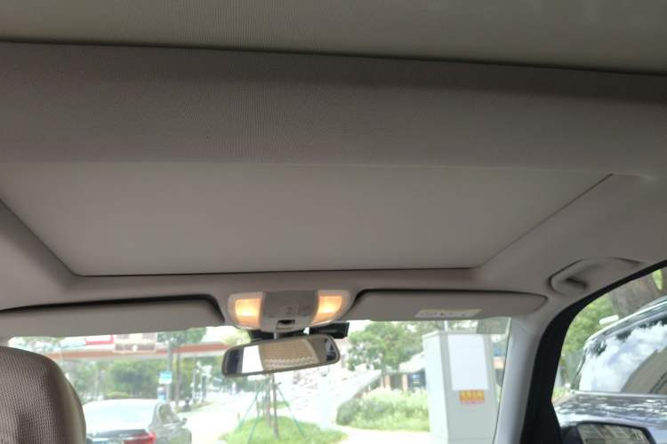 Used Mercedes-Benz GLK-Class 2013 GLK 300 4MATIC Dynamic Sunroof Model Headliner
