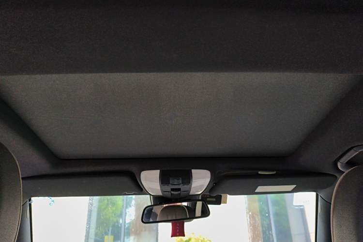Used Mercedes-Benz GLK-Class 2013 Facelift GLK 300 4MATIC Luxury Edition Headliner