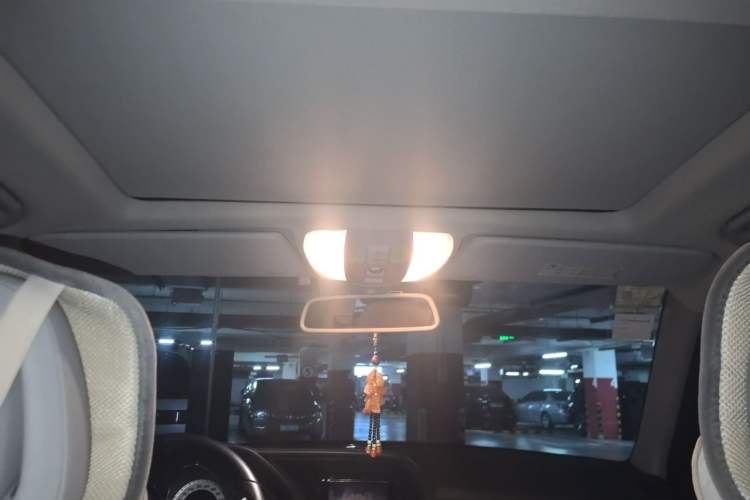 Used Mercedes-Benz GLK-Class 2013 GLK 300 4MATIC Fashion Model Headliner