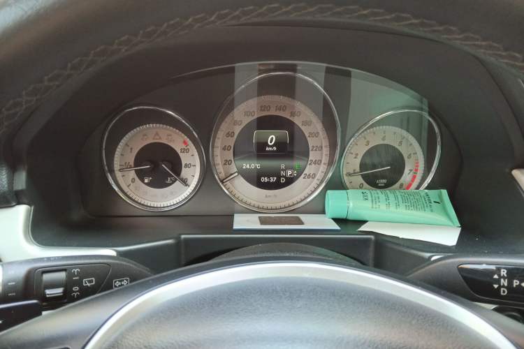 Used Mercedes-Benz GLK-Class 2013 GLK 300 4MATIC Dynamic Sunroof Model Instrument Cluster