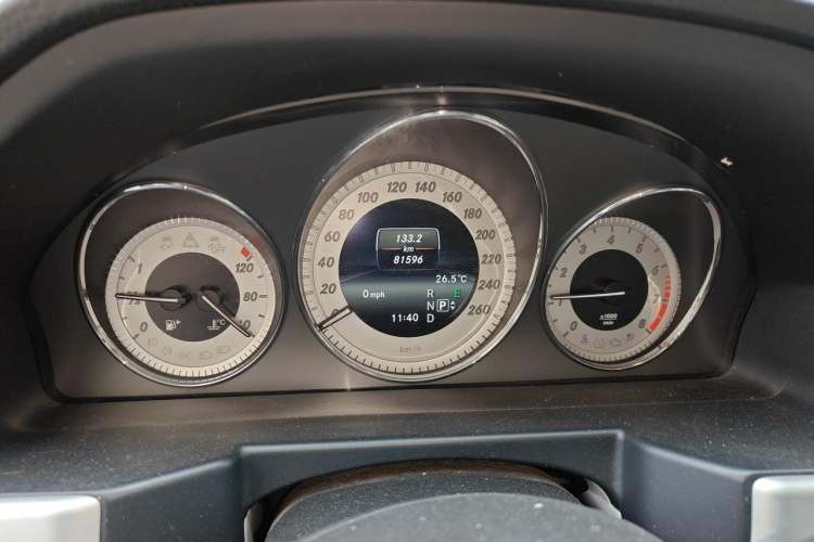 Used Mercedes-Benz GLK-Class 2013 Facelift GLK 300 4MATIC Fashion Edition Instrument Cluster