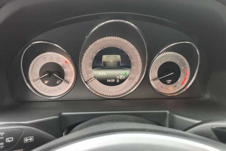 Used Mercedes-Benz GLK-Class 2013 GLK 300 4MATIC Dynamic Sunroof Model Instrument Cluster