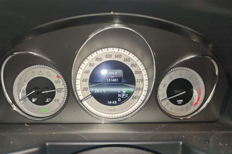 Used Mercedes-Benz GLK-Class 2013 GLK 300 4MATIC Fashion Model Instrument Cluster