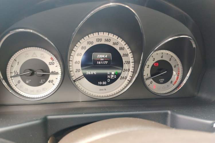 Used Mercedes-Benz GLK-Class 2013 GLK 300 4MATIC Fashion Model Instrument Cluster