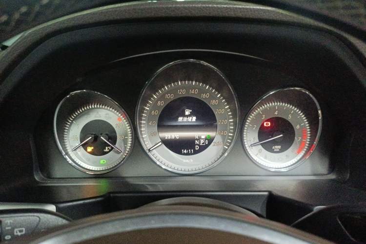 Used Mercedes-Benz GLK-Class 2013 GLK 300 4MATIC Dynamic Edition Instrument Cluster