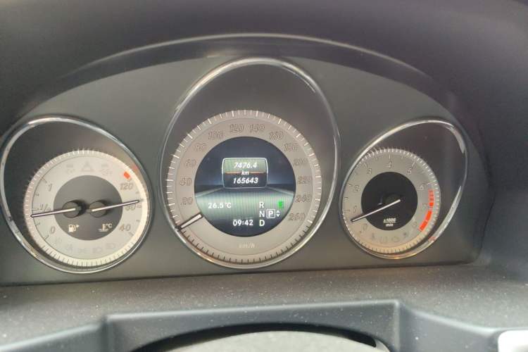 Used Mercedes-Benz GLK-Class 2013 GLK 300 4MATIC Dynamic Sunroof Model Instrument Cluster