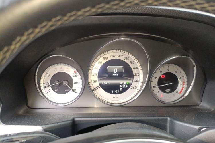 Used Mercedes-Benz GLK-Class 2013 GLK 300 4MATIC Dynamic Edition Instrument Cluster