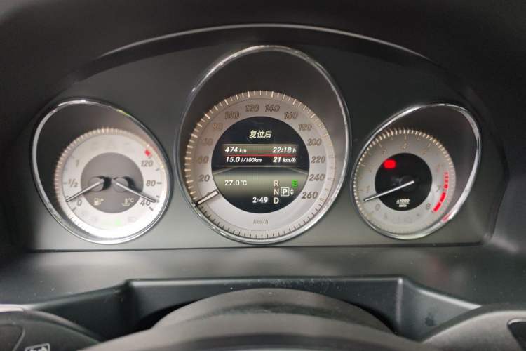 Used Mercedes-Benz GLK-Class 2013 Facelift GLK 300 4MATIC Fashion Edition Instrument Cluster